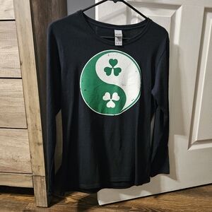 Ying and Yang Shamrock Long Sleeve Shirt Medium